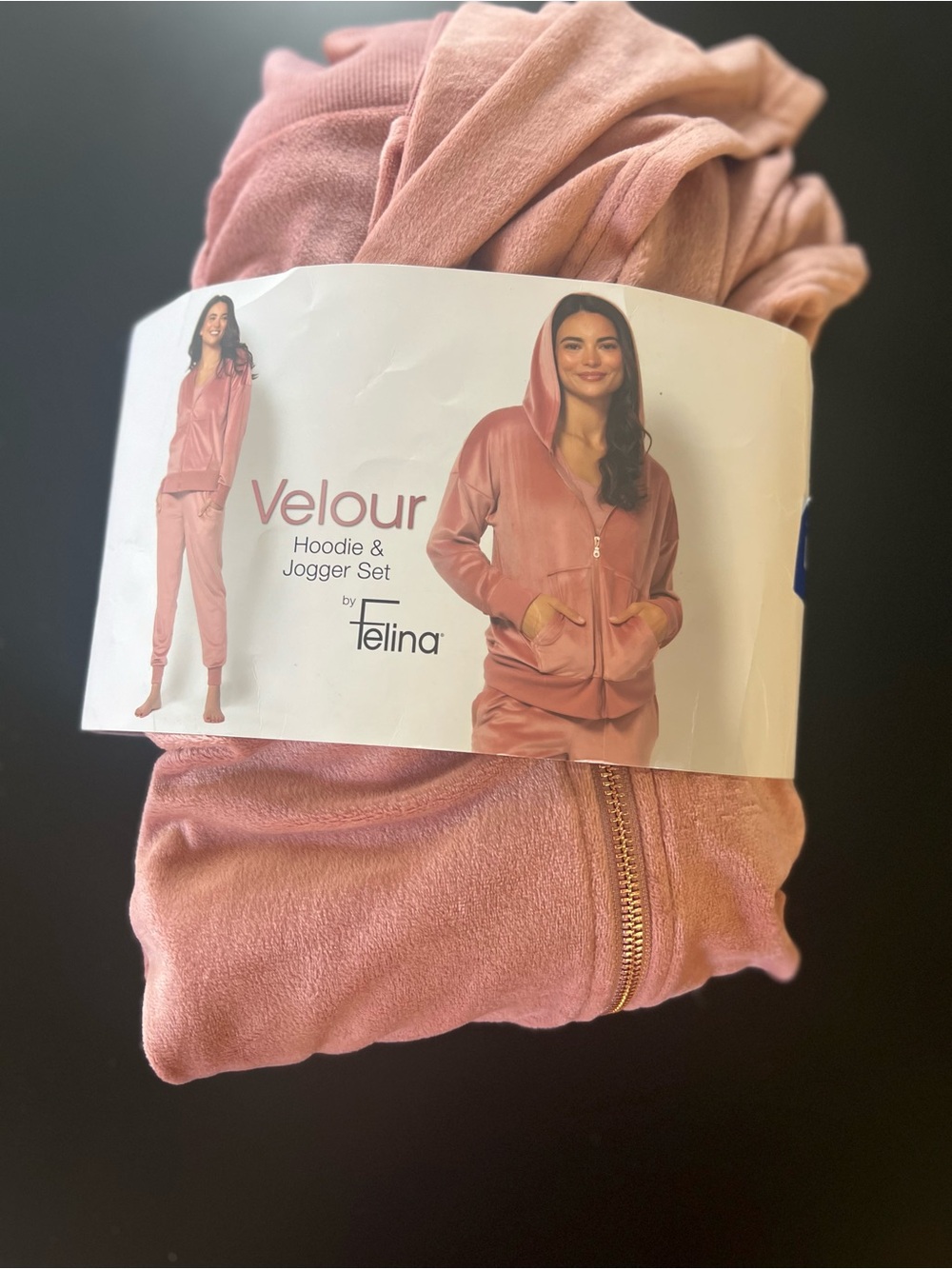Women’s velour hoodie and jogger set by Felina New size large